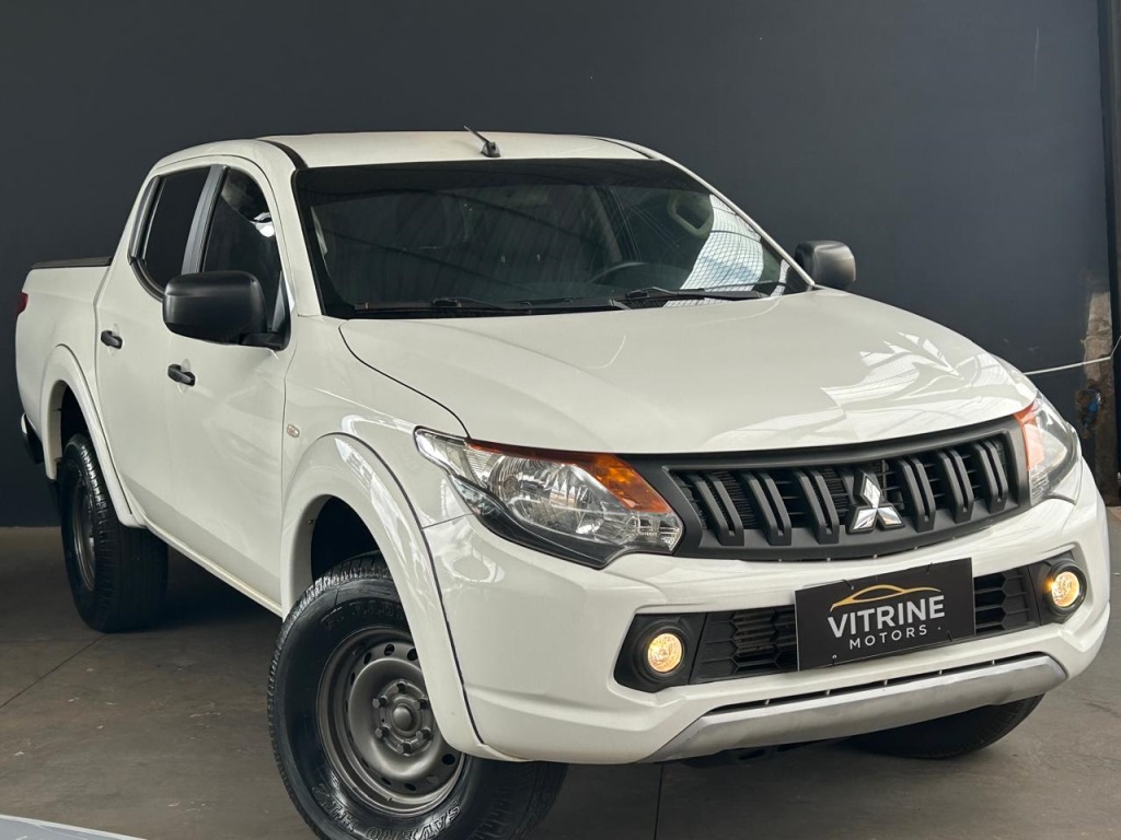 MITSUBISHI L200 TRITON