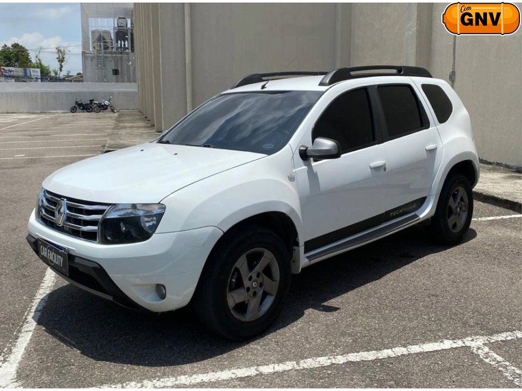 RENAULT DUSTER
