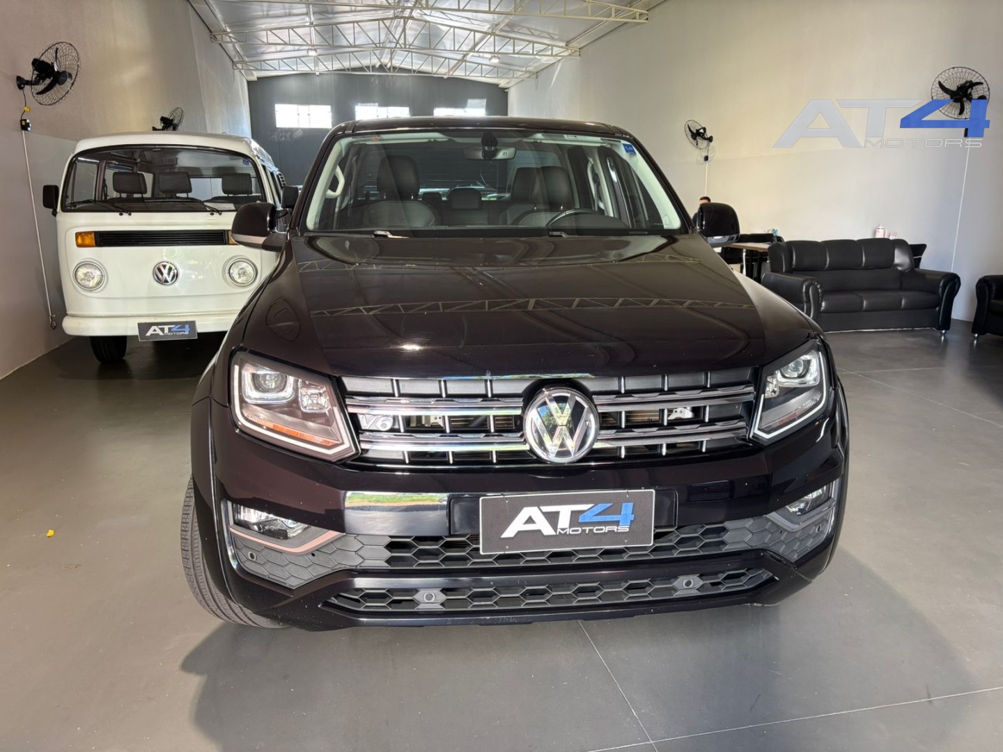 VOLKSWAGEN AMAROK