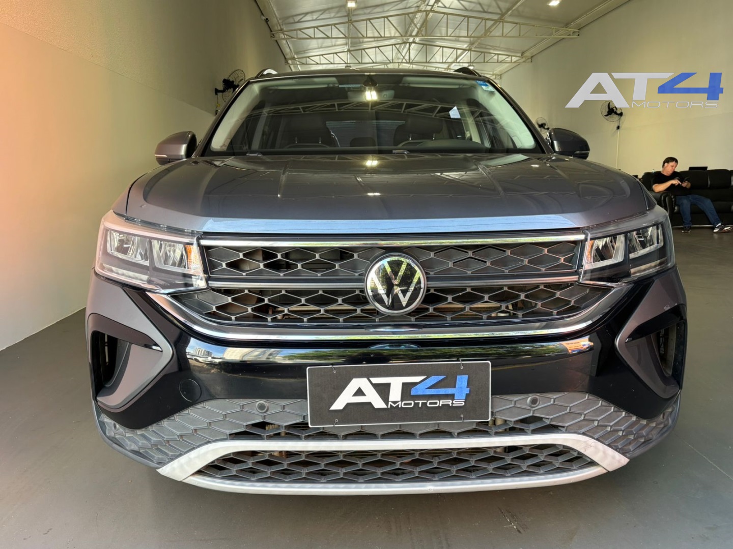 VOLKSWAGEN TAOS