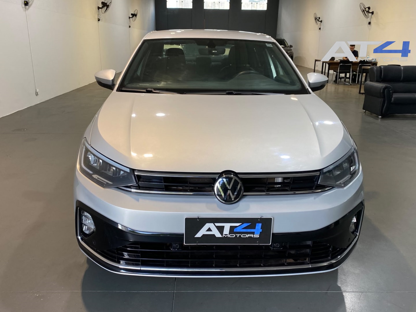 VOLKSWAGEN VIRTUS