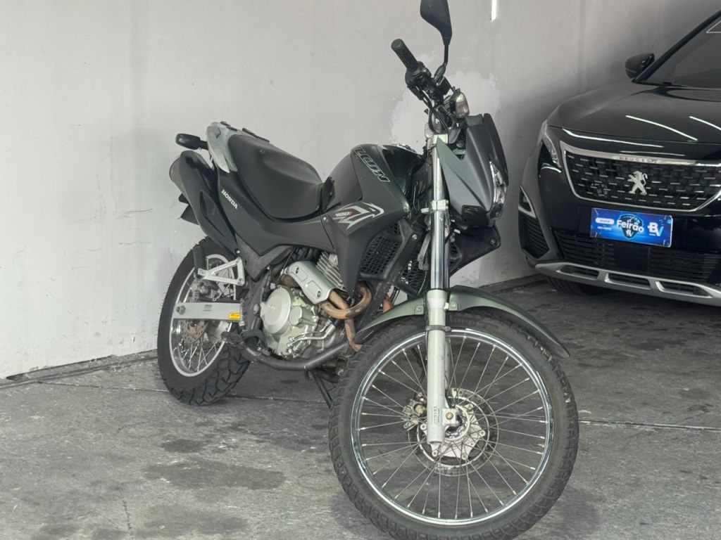 HONDA NX 400i FALCON