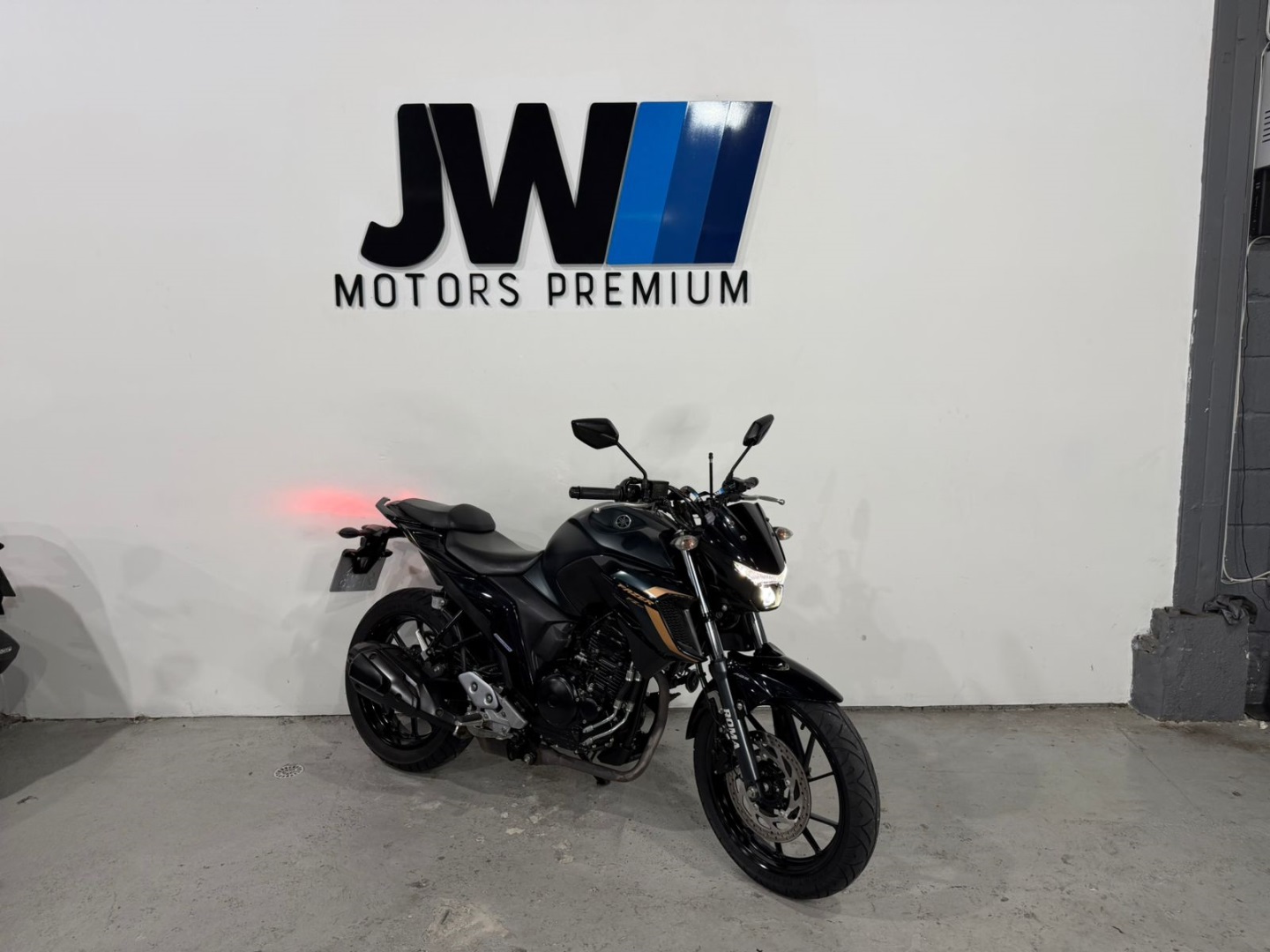 YAMAHA FZ25 FAZER ABS