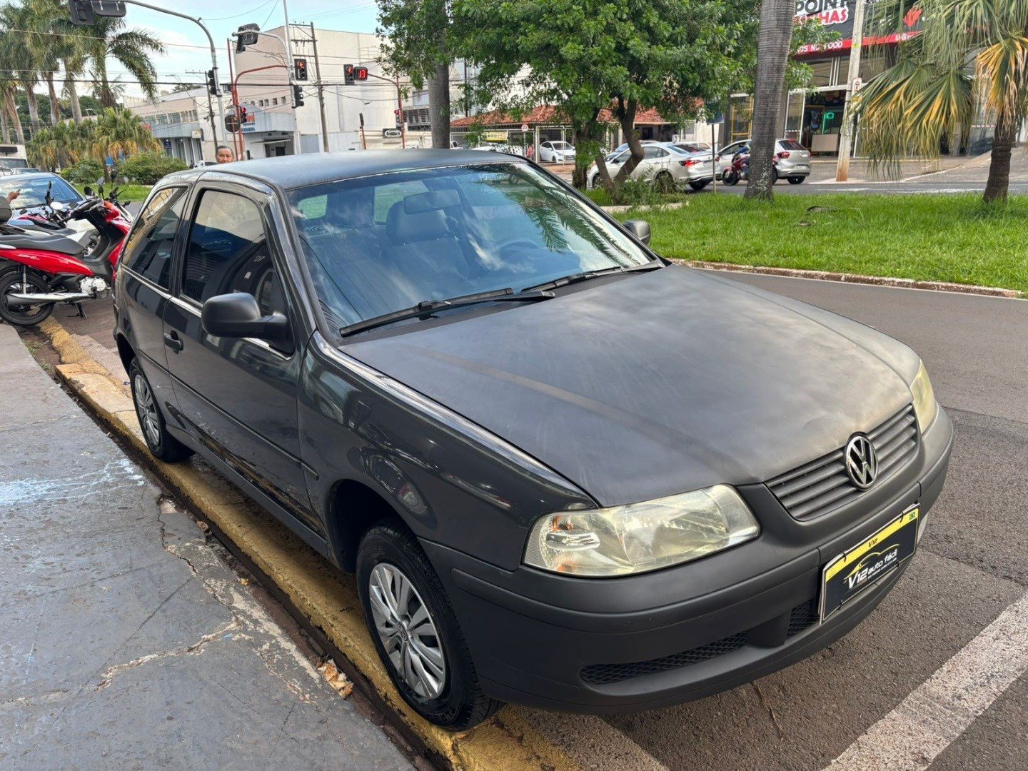 VOLKSWAGEN GOL