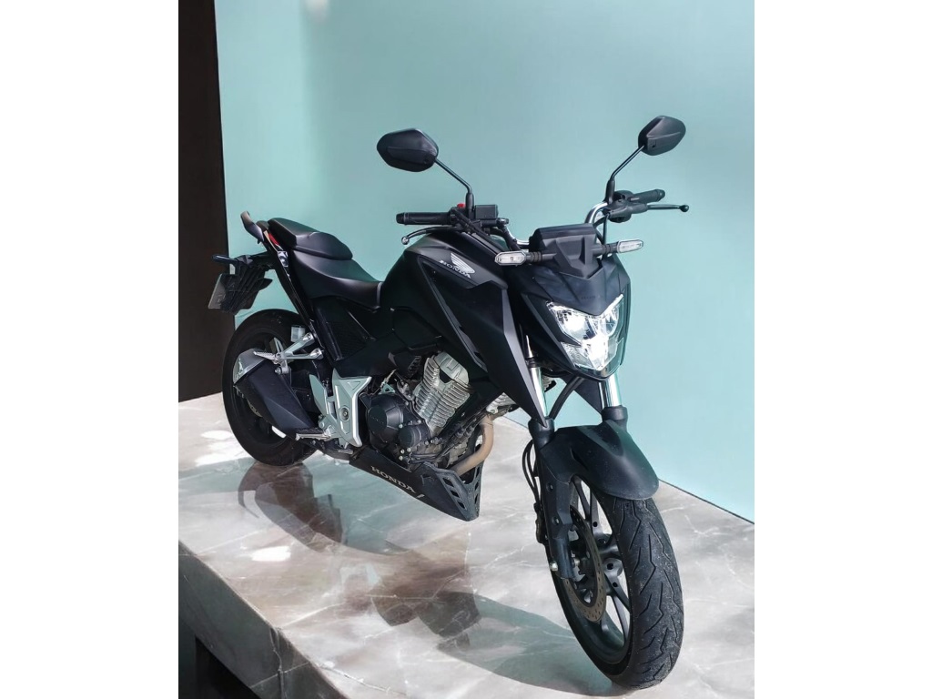 HONDA CB 300F TWISTER CBS