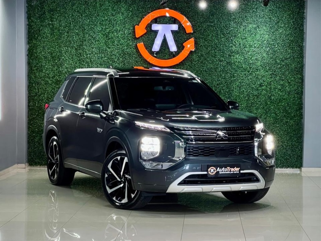 Mitsubishi Outlander 2026 à venda
