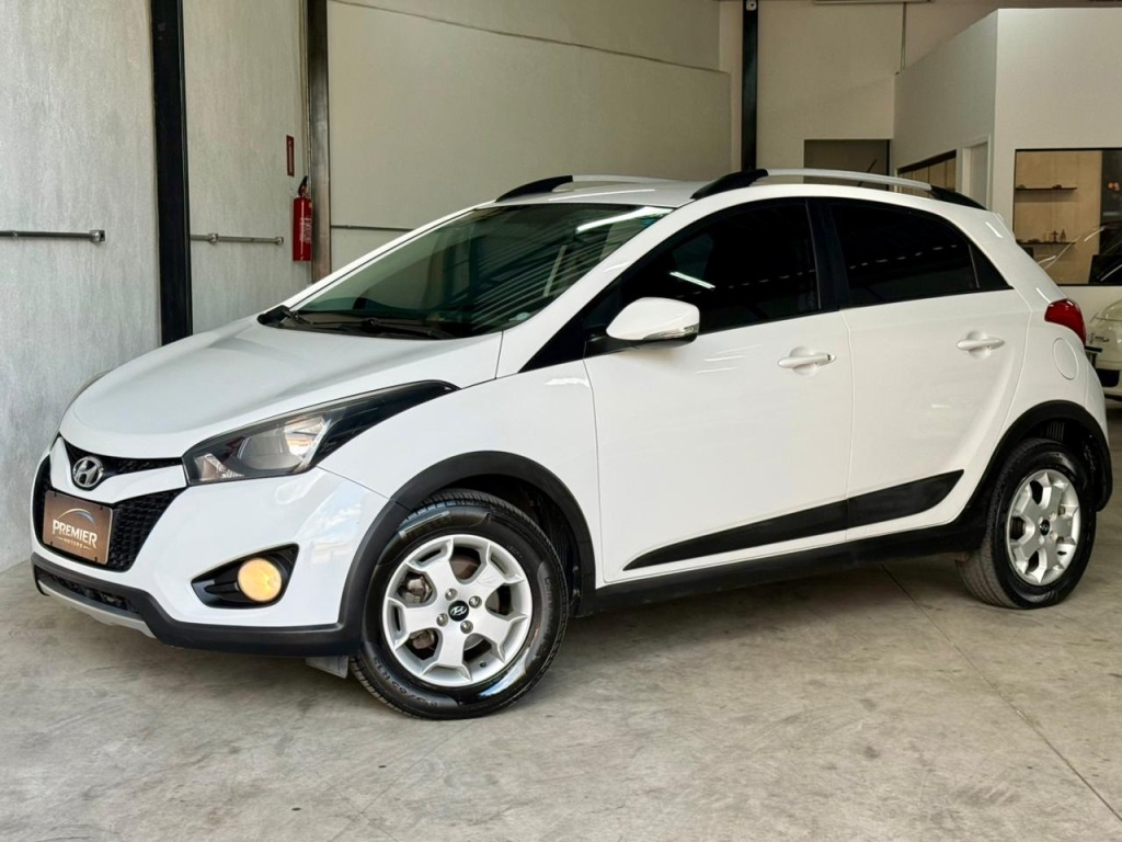 HYUNDAI HB20X