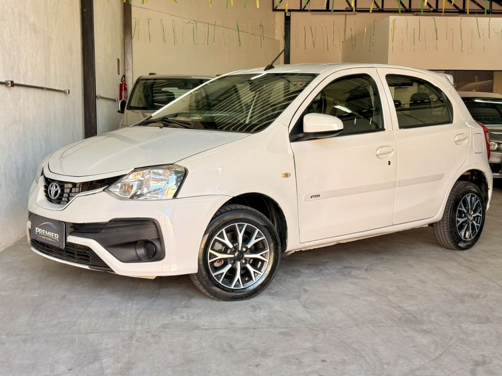 TOYOTA ETIOS