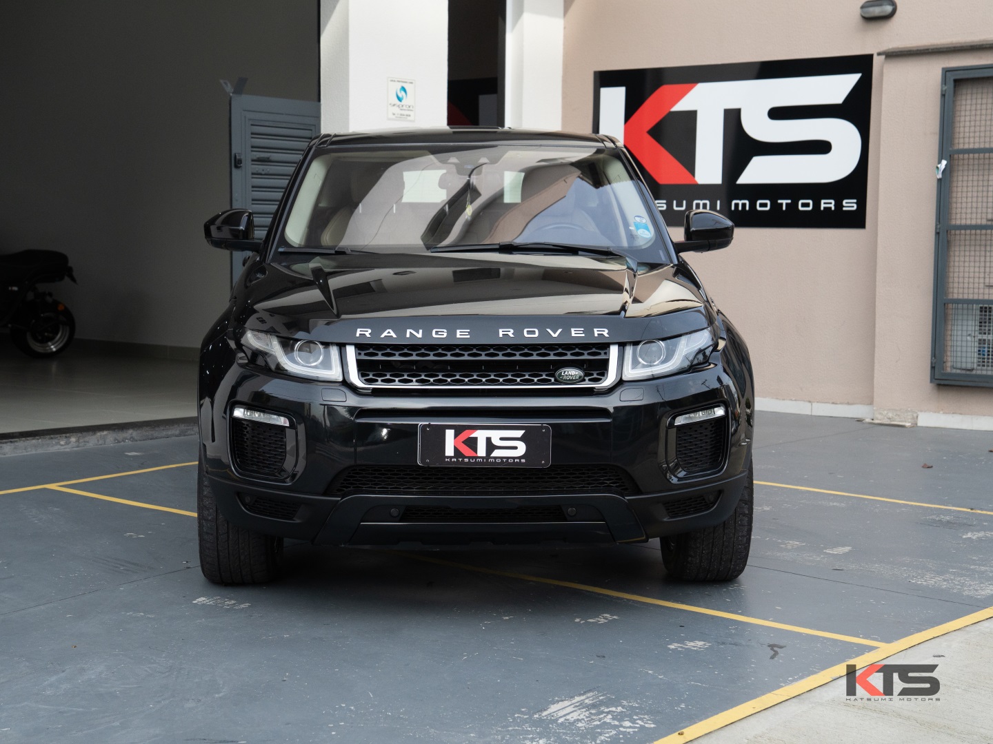 LAND ROVER RANGE ROVER EVOQUE