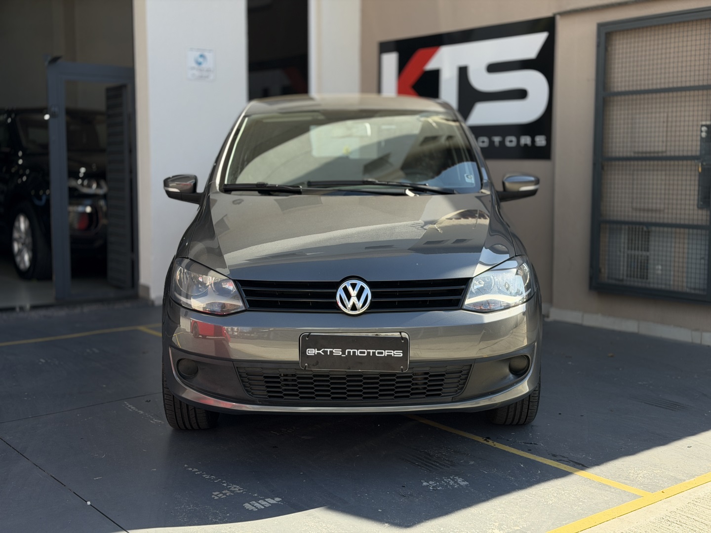 VOLKSWAGEN FOX