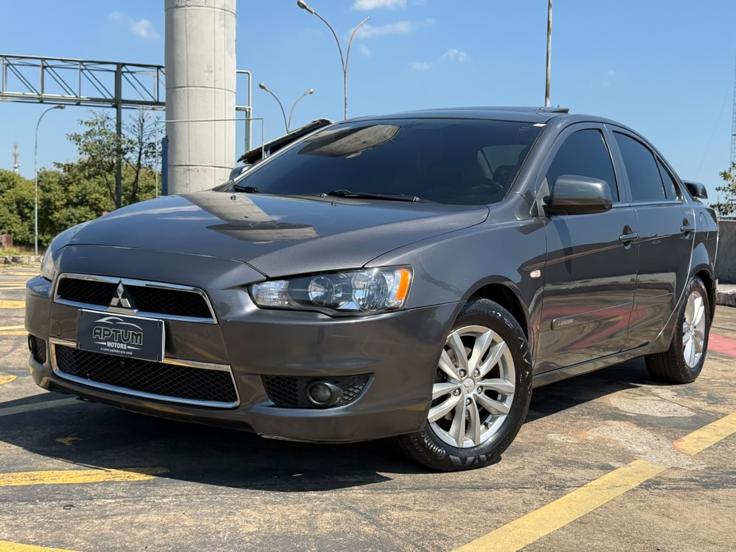 MITSUBISHI LANCER