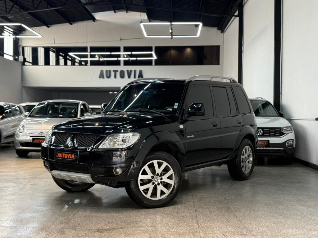 MITSUBISHI PAJERO TR4