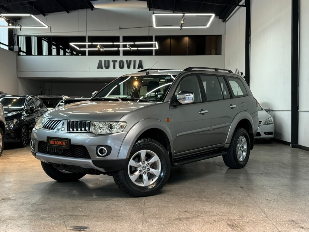 MITSUBISHI PAJERO DAKAR