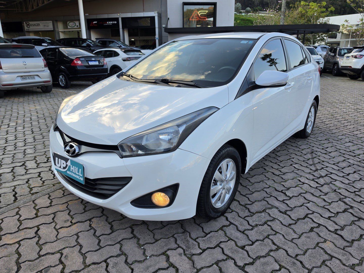 HYUNDAI HB20S