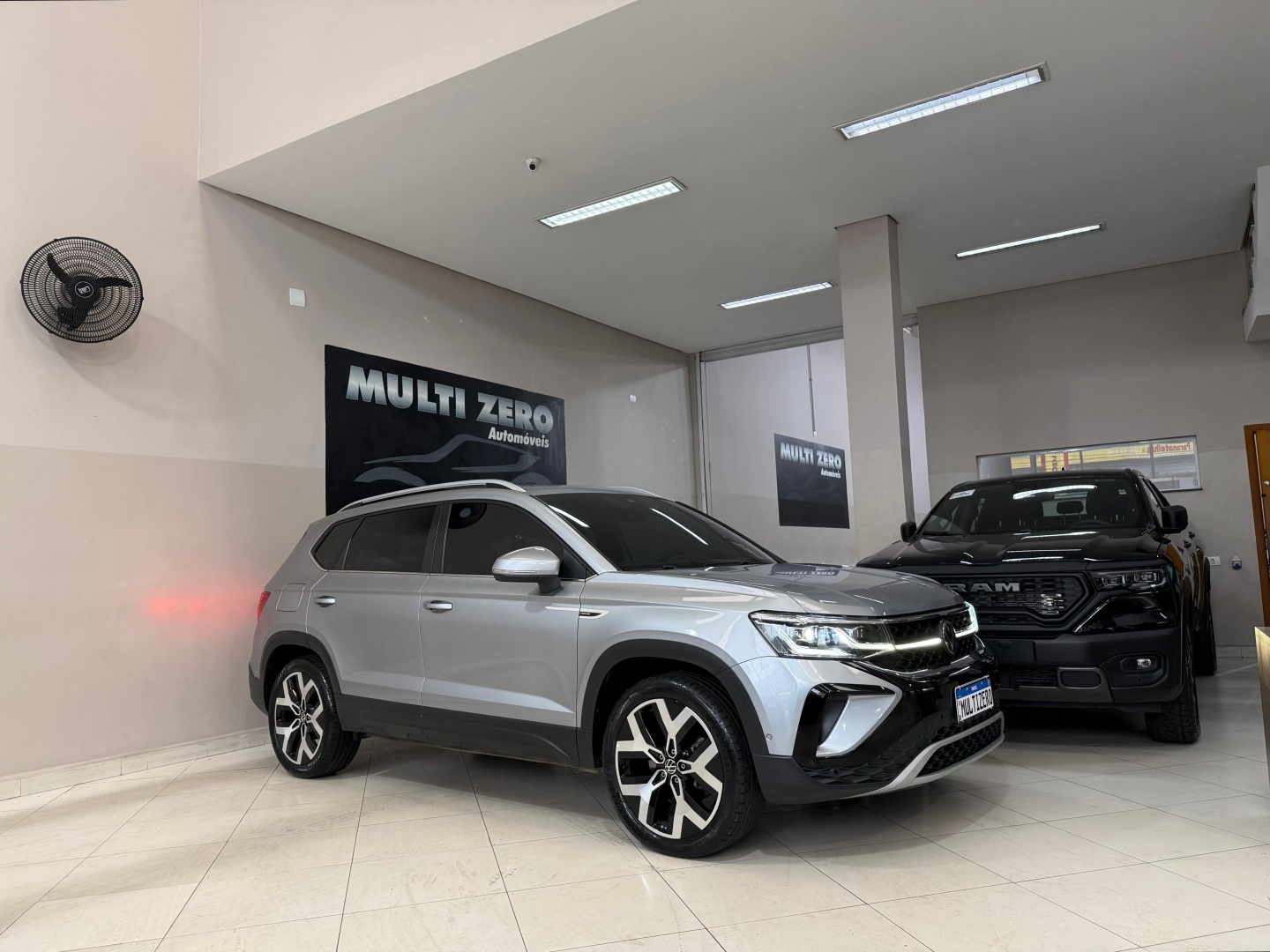 VOLKSWAGEN TAOS