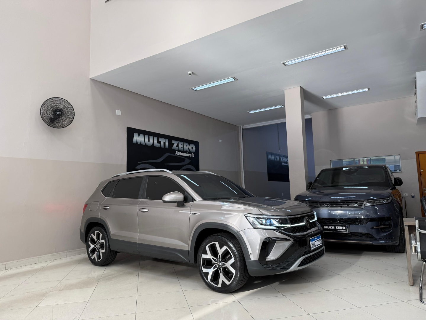 VOLKSWAGEN TAOS