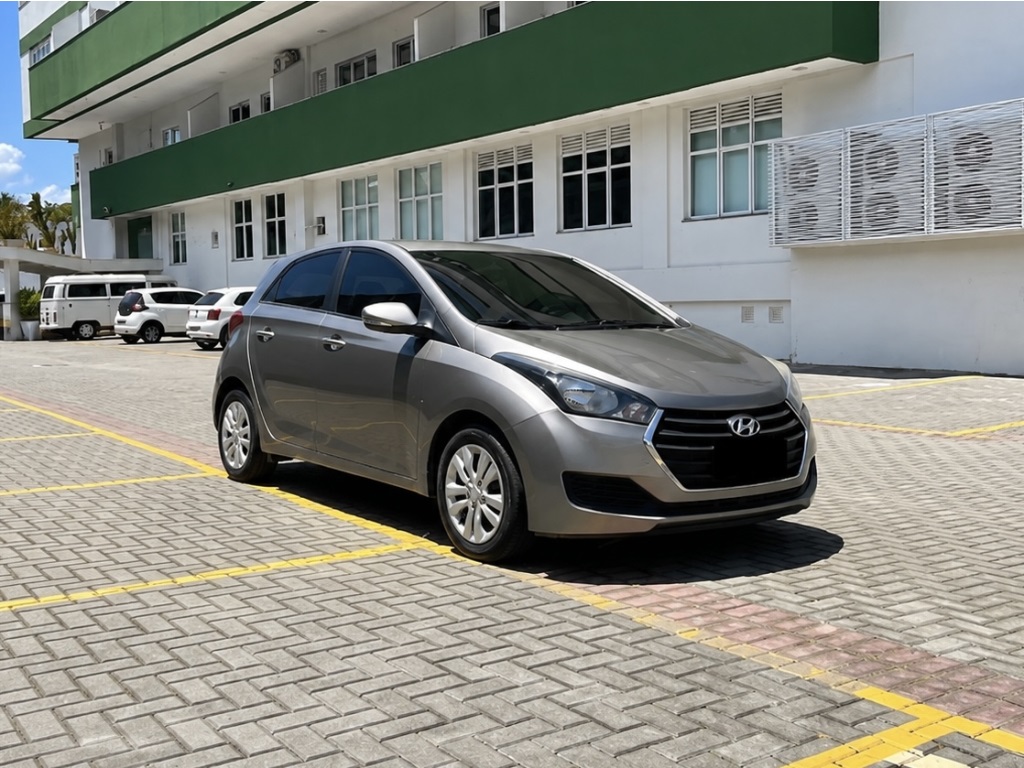 HYUNDAI HB20S