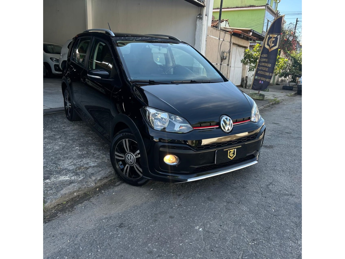 VOLKSWAGEN UP