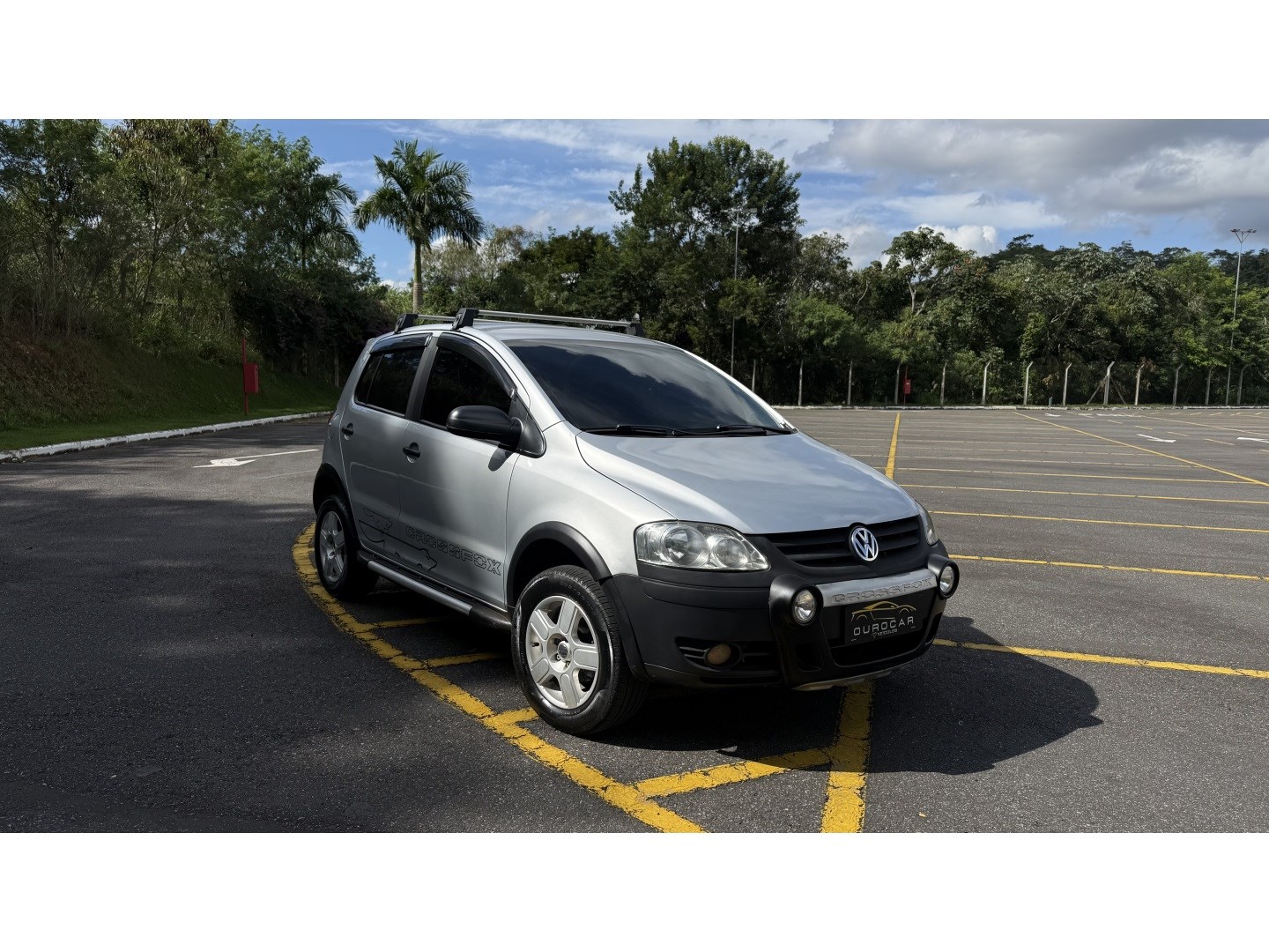 VOLKSWAGEN CROSSFOX