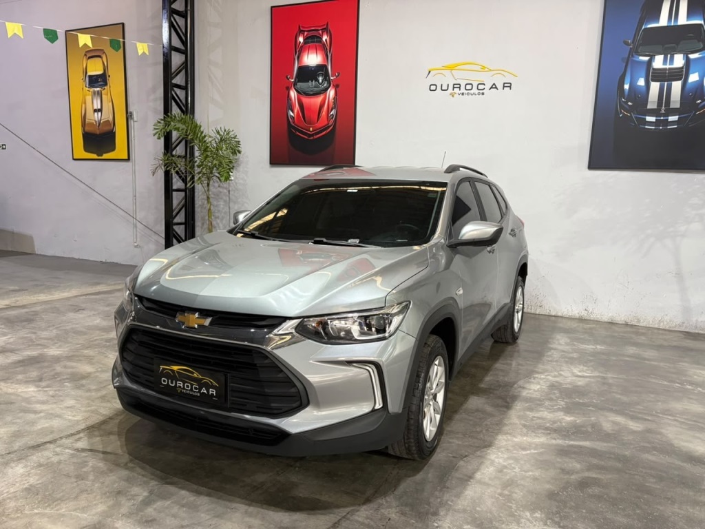 CHEVROLET TRACKER