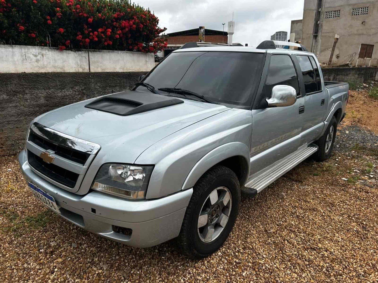 CHEVROLET S10