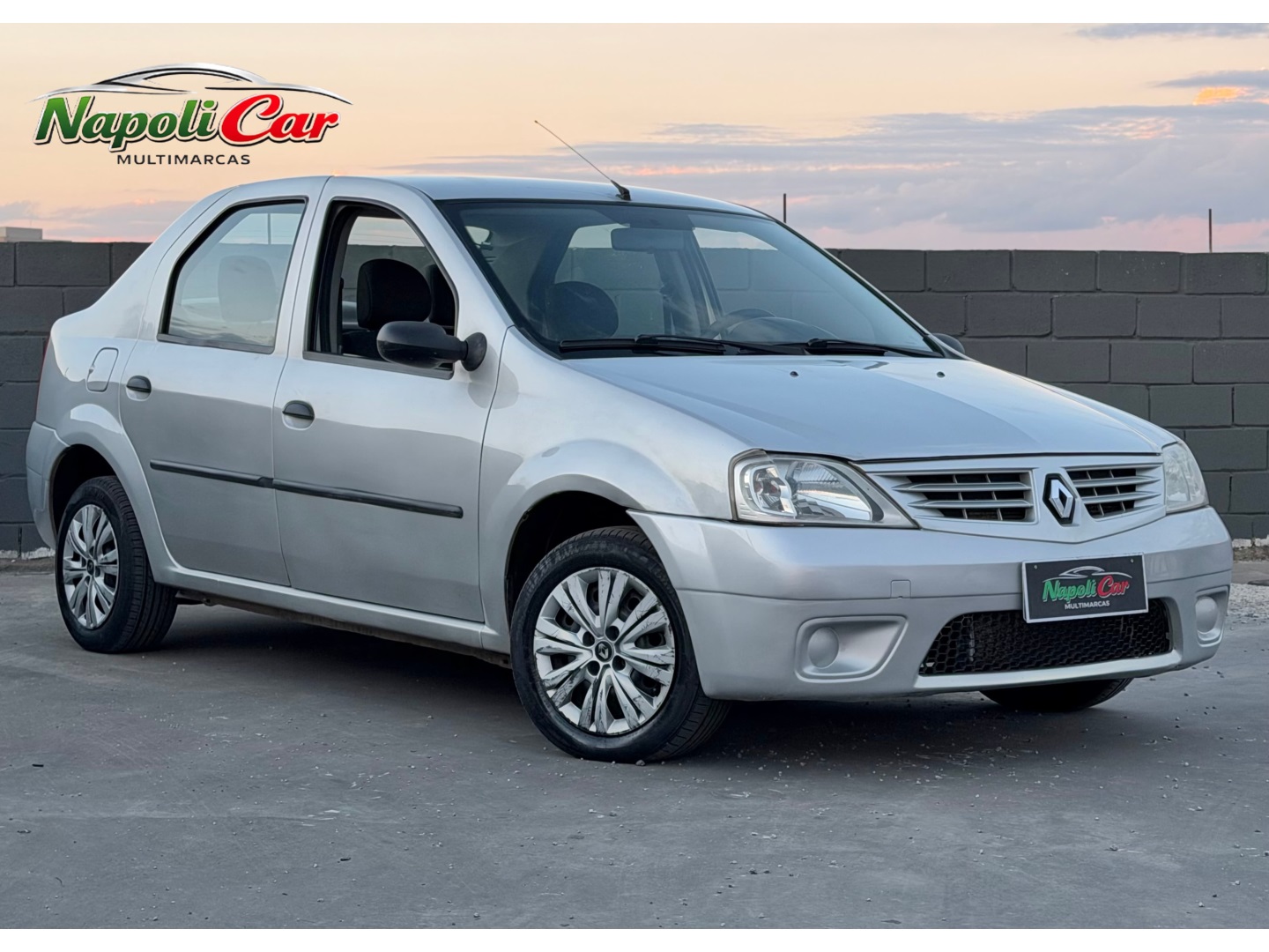 RENAULT LOGAN