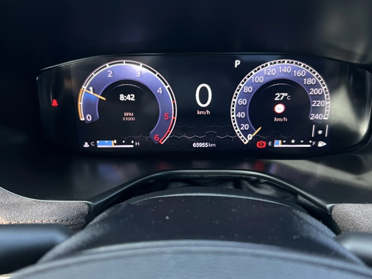 JEEP COMMANDER 2.0 TD380 TURBO DIESEL OVERLAND AT9