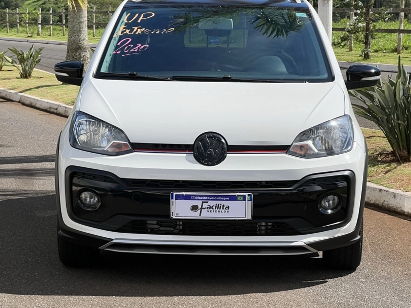 VOLKSWAGEN UP 1.0 170 TSI TOTAL FLEX XTREME 4P MANUAL