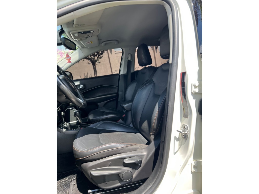 JEEP COMPASS 2.0 16V FLEX LONGITUDE AUTOMÁTICO