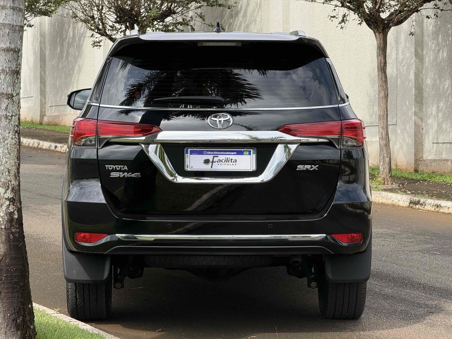 TOYOTA HILUX SW4 2.8 SRX 4X4 16V TURBO INTERCOOLER DIESEL 4P AUTOMÁTICO