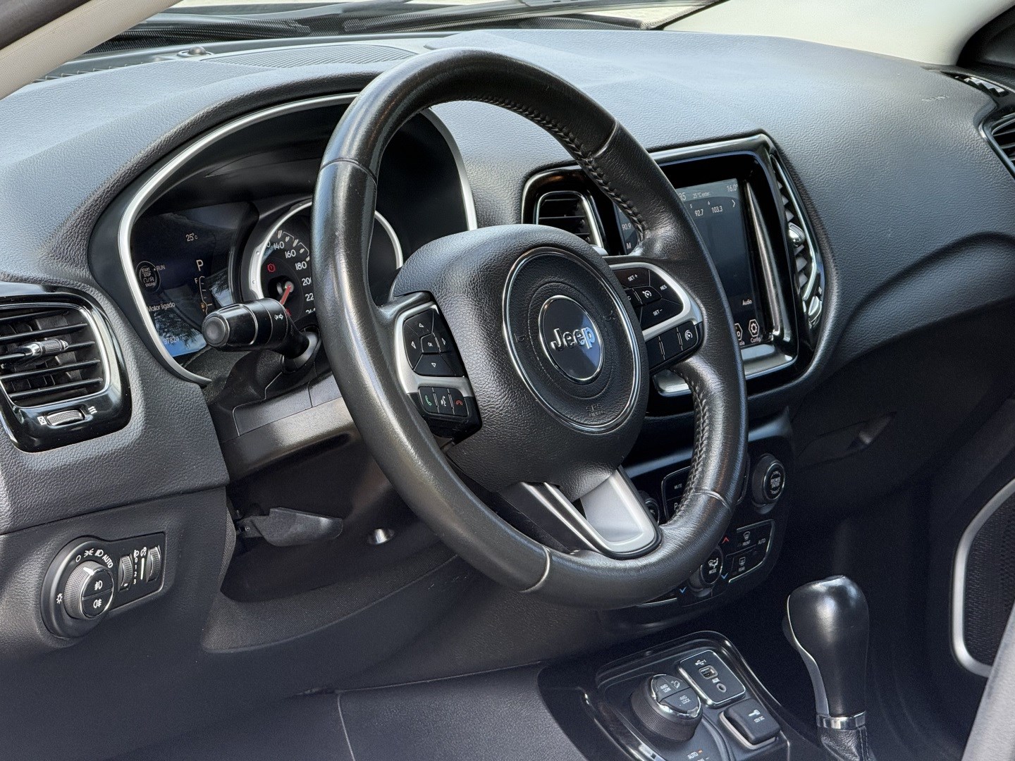 JEEP COMPASS 2.0 16V DIESEL LIMITED 4X4 AUTOMÁTICO