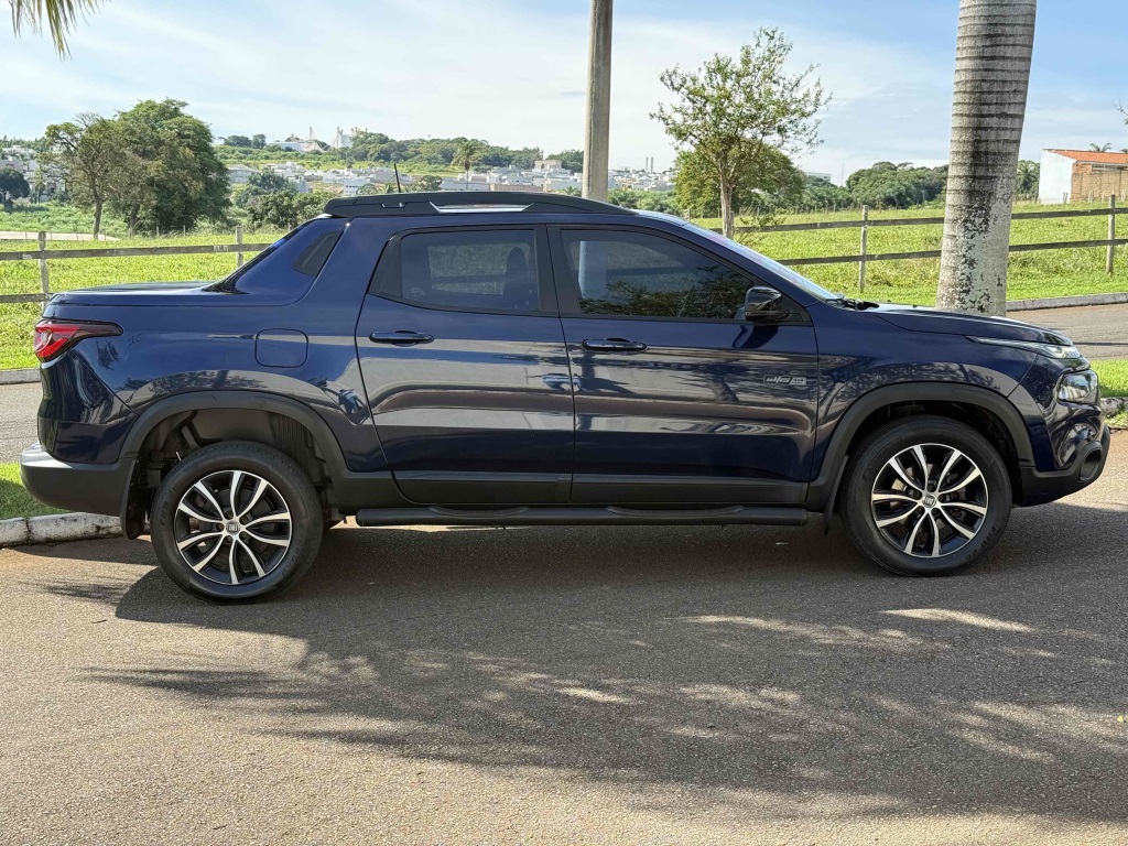 FIAT TORO 2.0 16V TURBO DIESEL ULTRA 4WD AT9