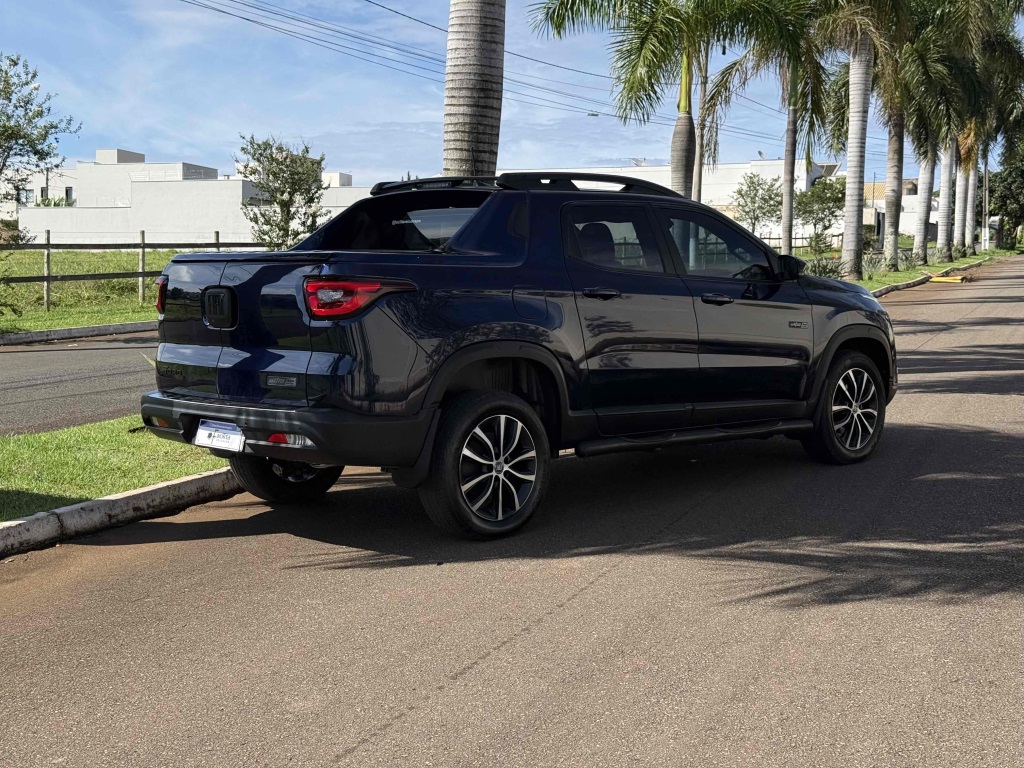 FIAT TORO 2.0 16V TURBO DIESEL ULTRA 4WD AT9