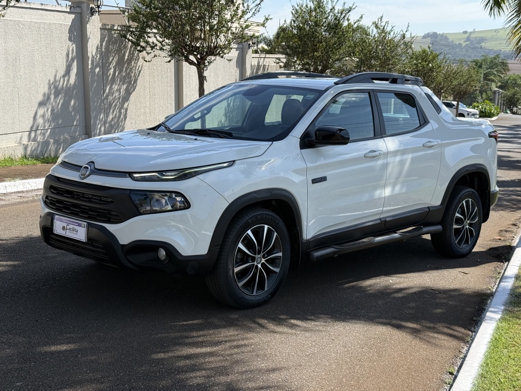 FIAT TORO 2.0 16V TURBO DIESEL ULTRA 4WD AT9