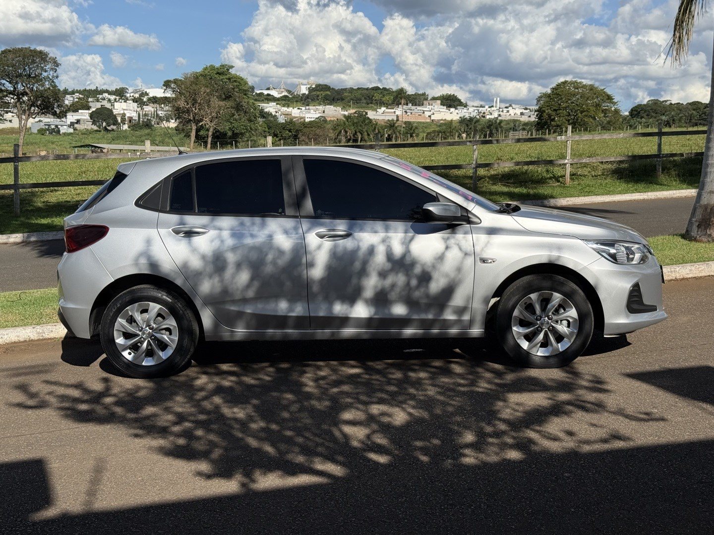 CHEVROLET ONIX 1.0 FLEX LT MANUAL