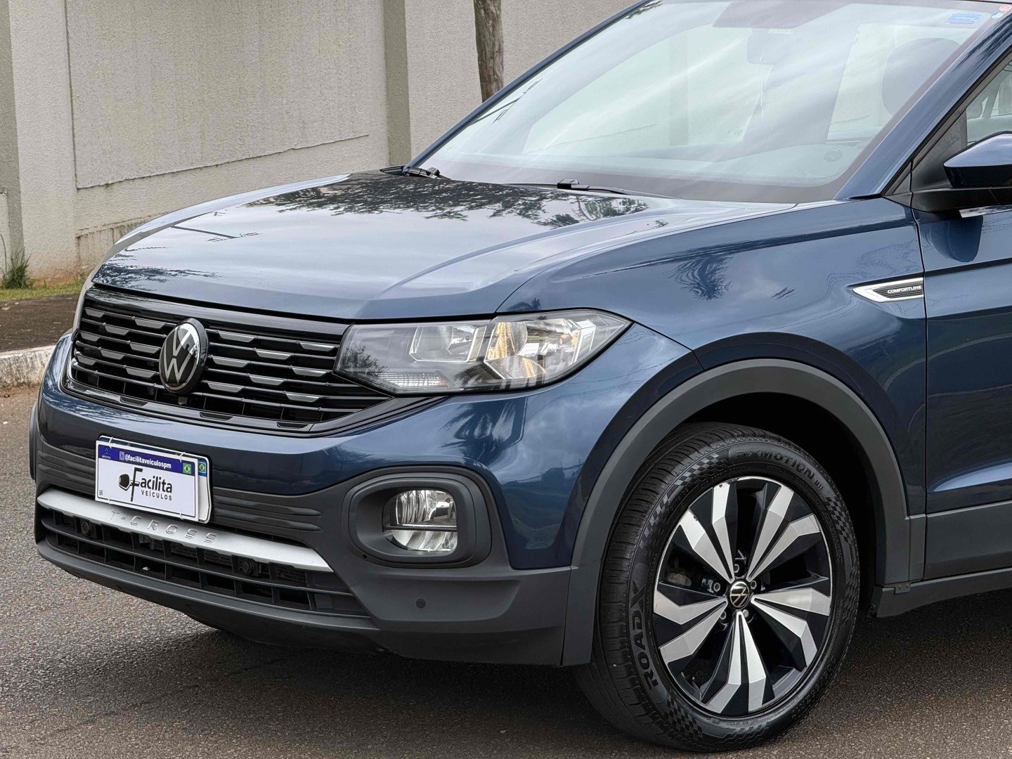 VOLKSWAGEN T-CROSS 1.0 200 TSI TOTAL FLEX AUTOMÁTICO