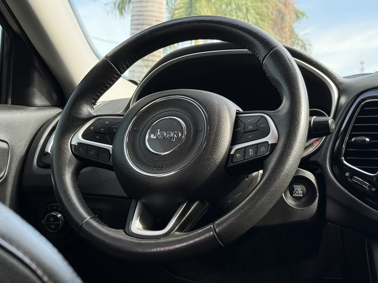 JEEP COMPASS 2.0 16V DIESEL LIMITED 4X4 AUTOMÁTICO