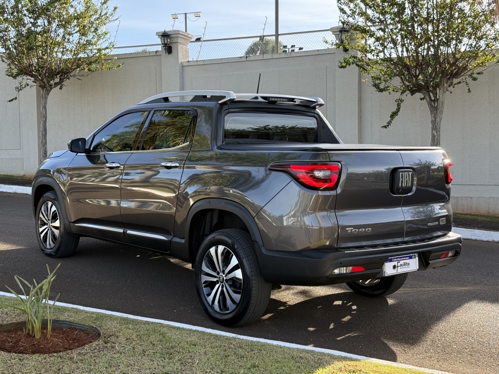 FIAT TORO 1.3 TURBO 270 FLEX VOLCANO AT6