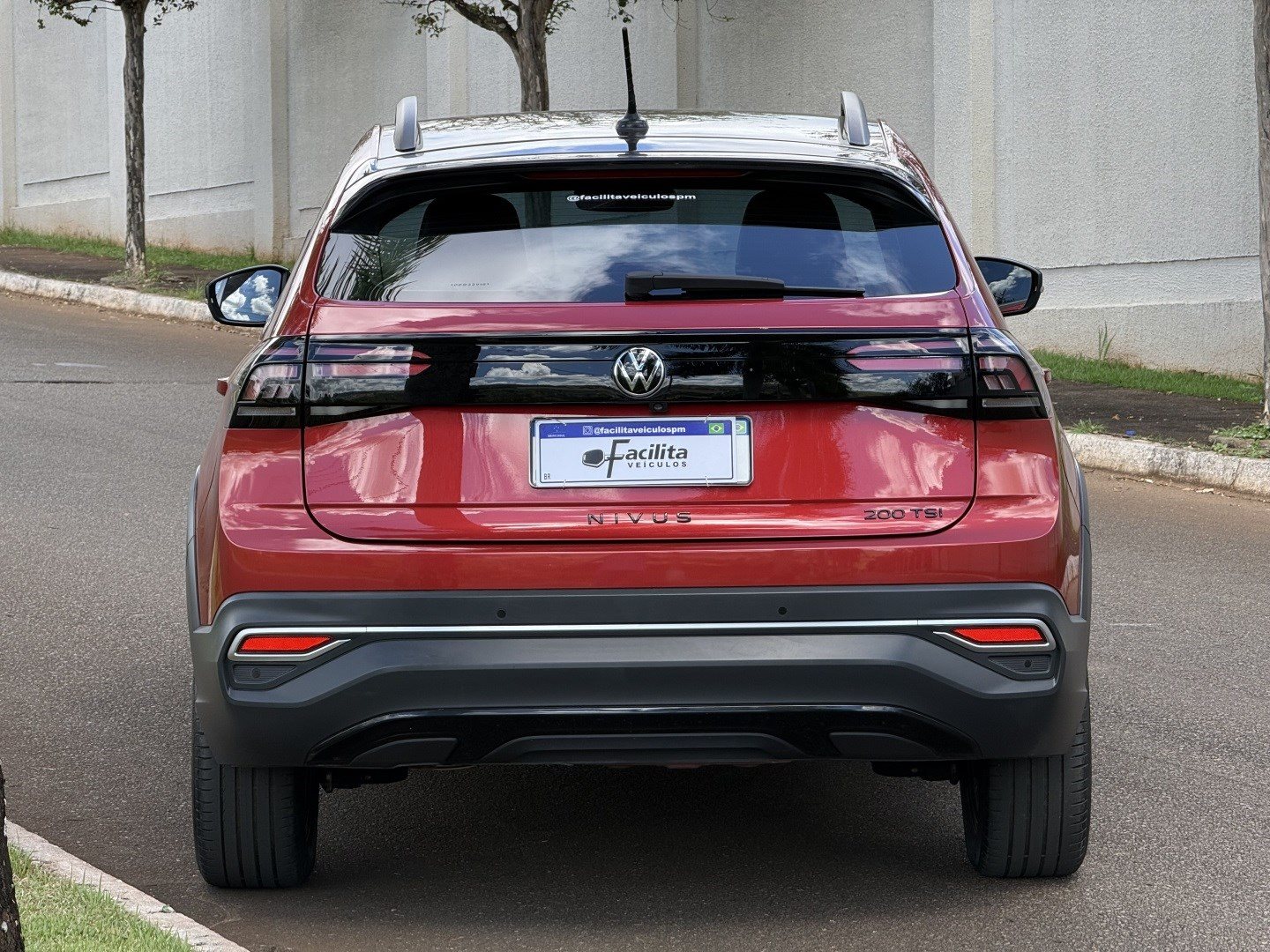 VOLKSWAGEN NIVUS 1.0 200 TSI TOTAL FLEX HIGHLINE AUTOMÁTICO