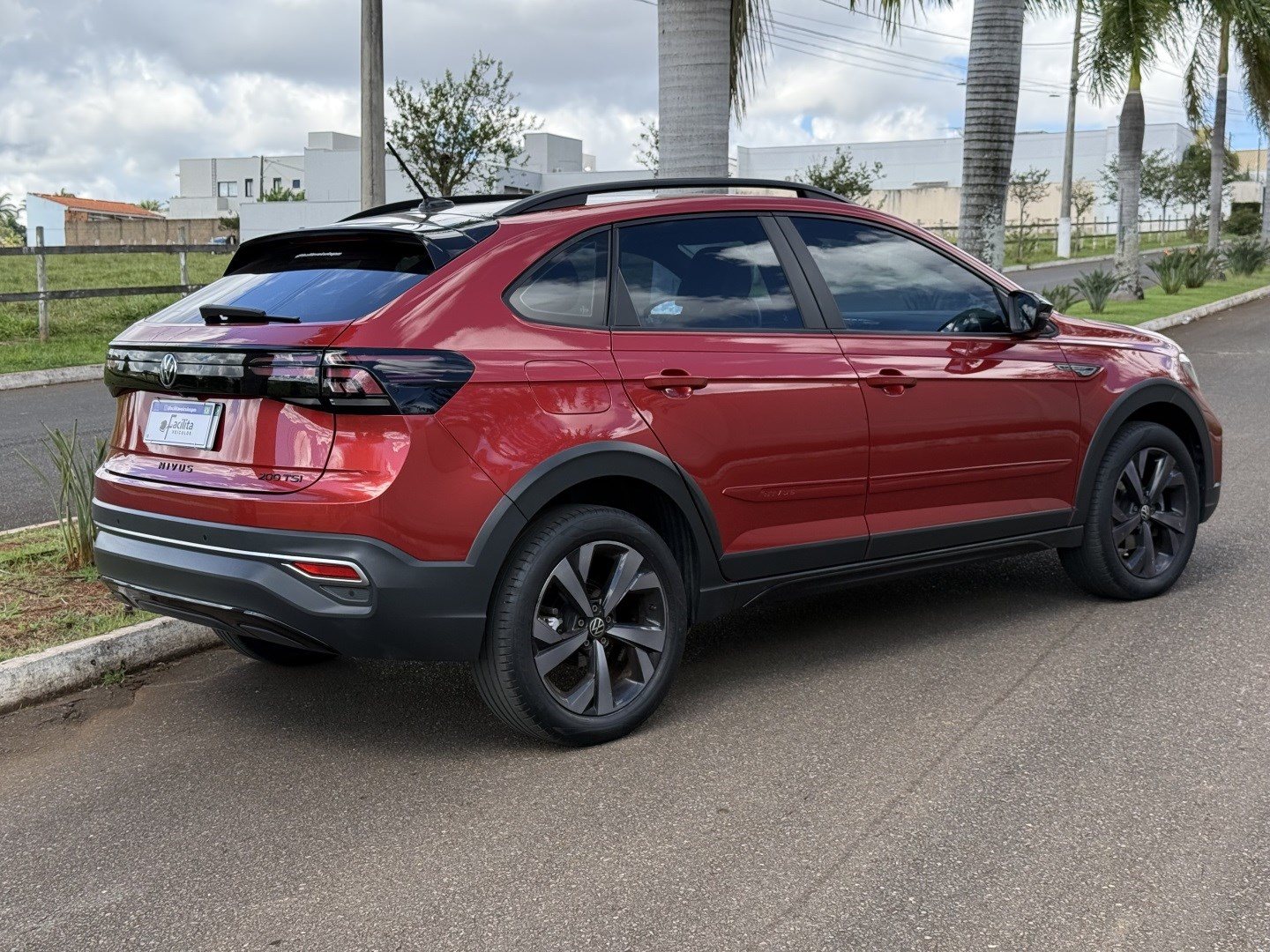 VOLKSWAGEN NIVUS 1.0 200 TSI TOTAL FLEX HIGHLINE AUTOMÁTICO