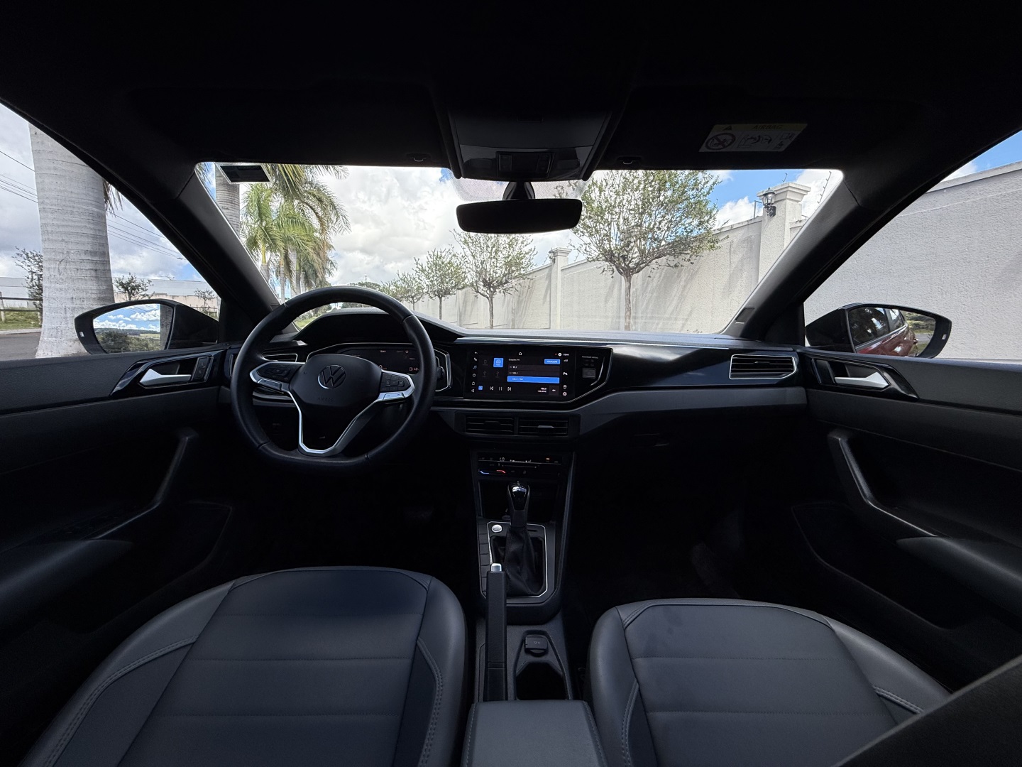 VOLKSWAGEN NIVUS 1.0 200 TSI TOTAL FLEX HIGHLINE AUTOMÁTICO