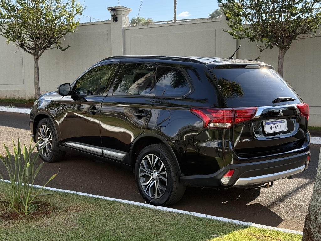 MITSUBISHI OUTLANDER 2.0 16V GASOLINA 4P AUTOMÁTICO