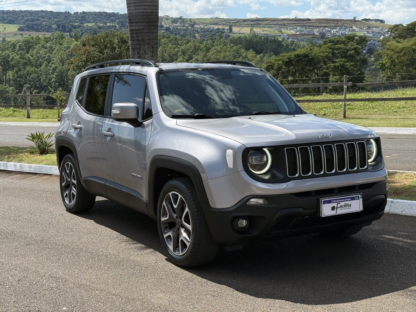 JEEP RENEGADE 1.8 16V FLEX LONGITUDE 4P AUTOMÁTICO