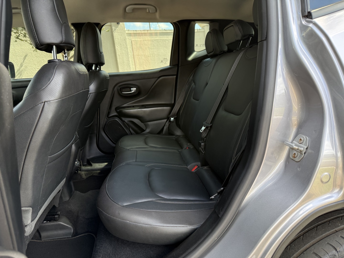 JEEP RENEGADE 1.8 16V FLEX LONGITUDE 4P AUTOMÁTICO