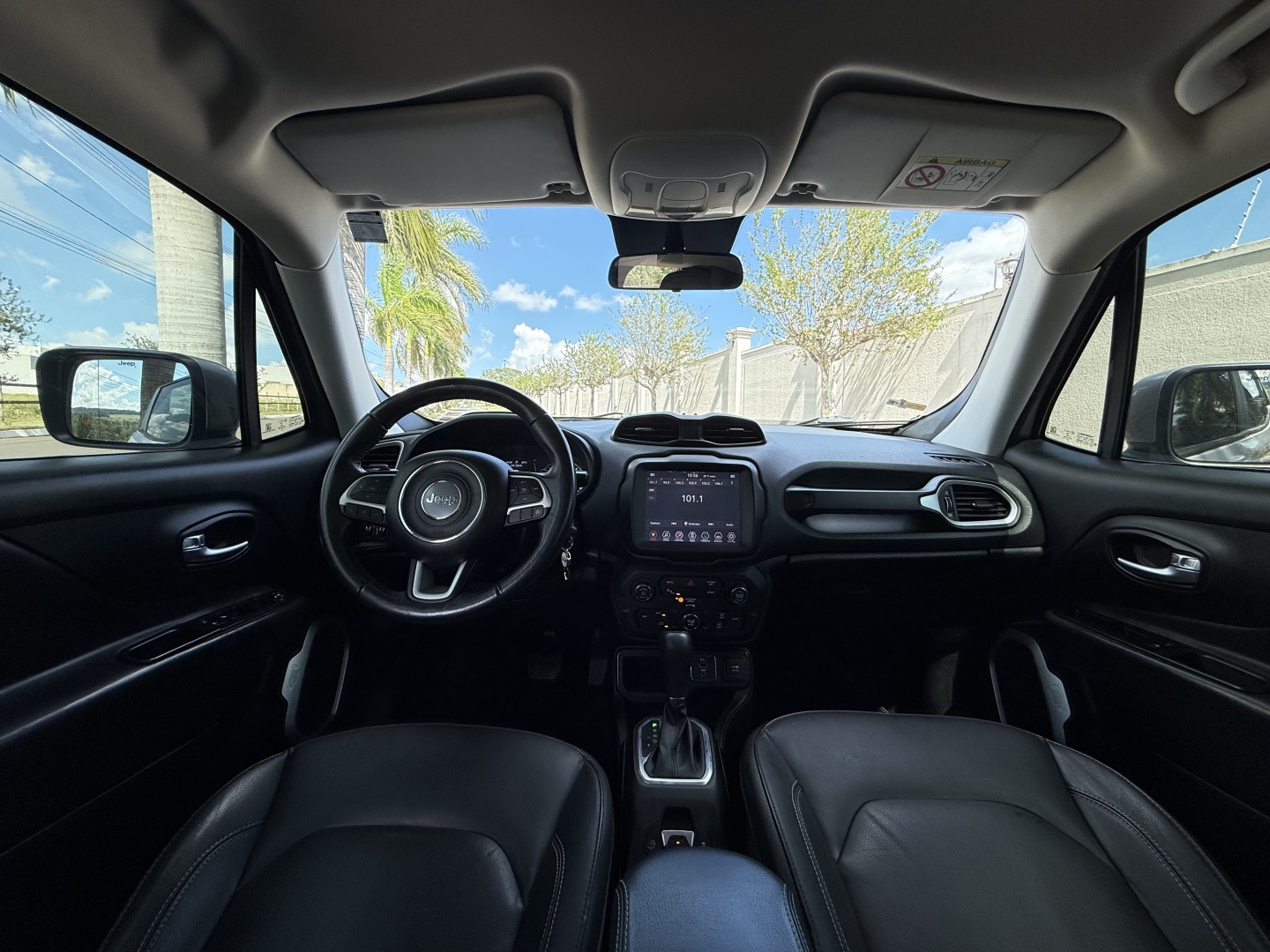 JEEP RENEGADE 1.8 16V FLEX LONGITUDE 4P AUTOMÁTICO