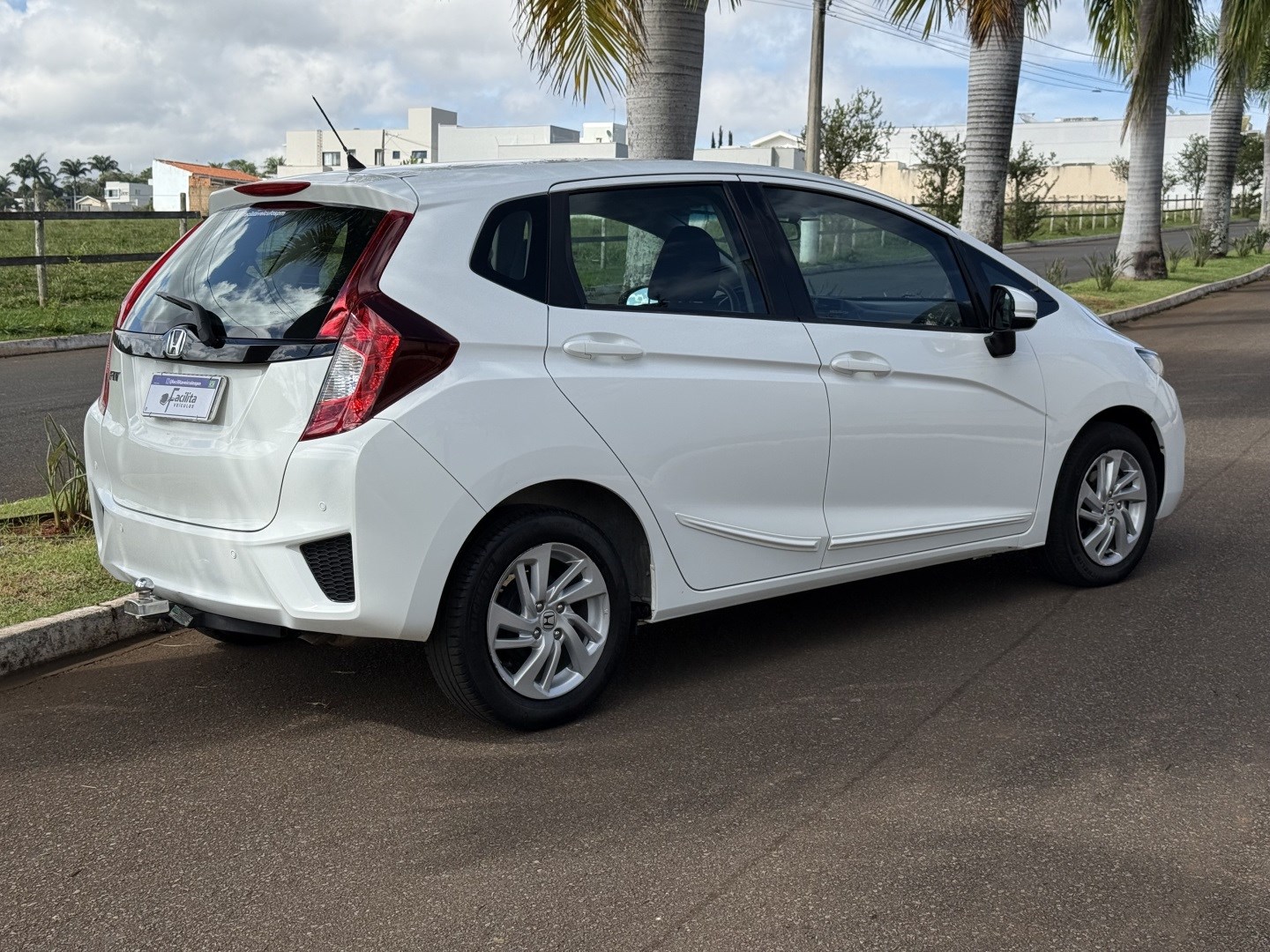 HONDA FIT 1.5 DX 16V FLEX 4P AUTOMÁTICO