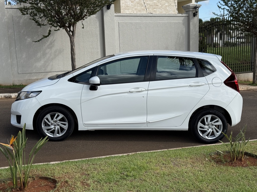 HONDA FIT 1.5 DX 16V FLEX 4P AUTOMÁTICO