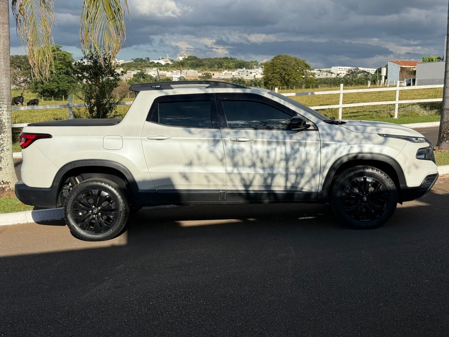 FIAT TORO 1.3 TURBO 270 FLEX VOLCANO AT6