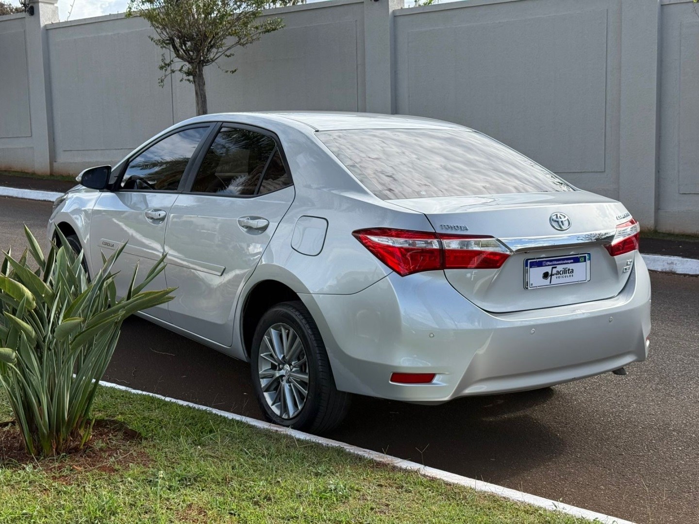 TOYOTA COROLLA 2.0 XEI 16V FLEX 4P AUTOMÁTICO