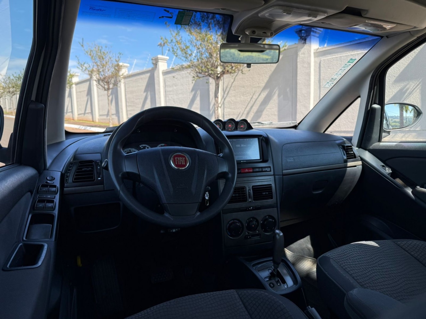 FIAT IDEA 1.8 MPI SPORTING 16V FLEX 4P AUTOMATIZADO